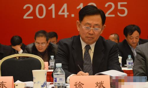   中国包装联合会第八届理事会会长徐斌