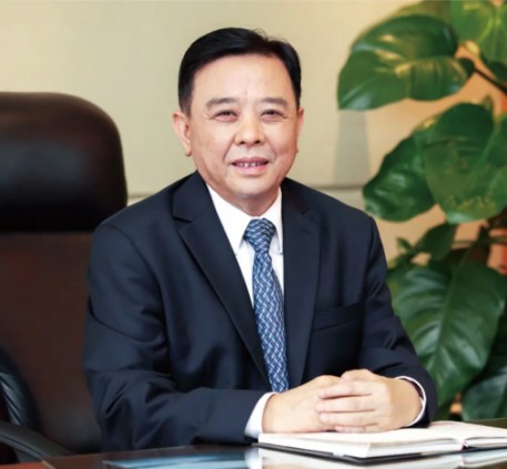 荣成纸业董事长_天津荣成集团董事长