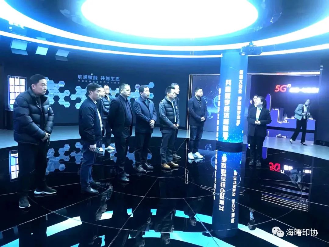 寧波報業印刷發展公司_寧波匯金包裝印刷有限公司_寧波匯金大廈17樓