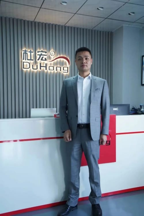 杜宏智能总经理杜龙:引领礼品盒糊盒领域从经典到智能