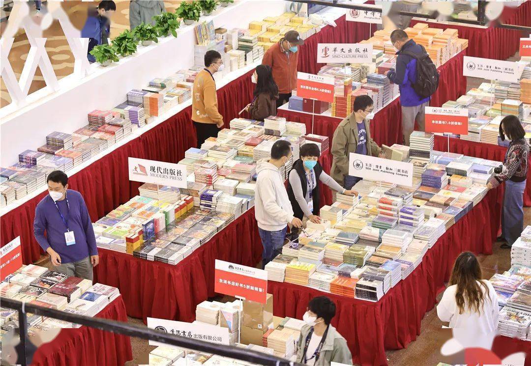 2023年广州市少儿读者借阅图书2443.68万册