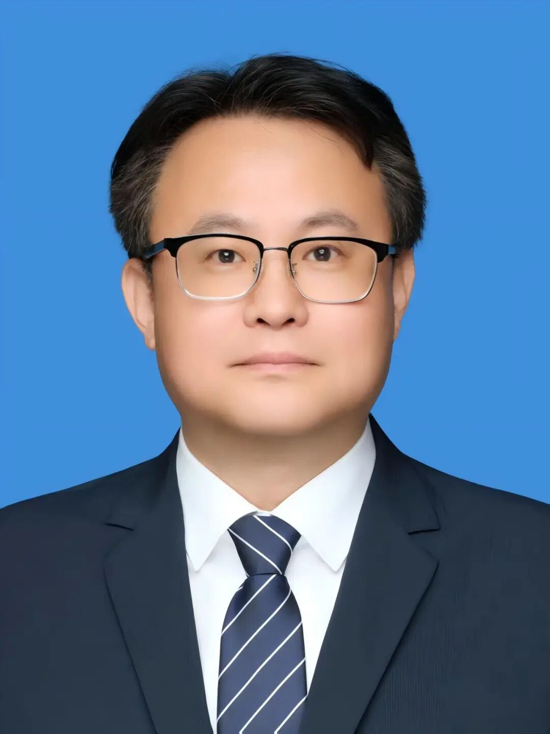 守住手艺的温度，拥抱技术的速度 ——专访上海出版印刷高等专科学校艺术设计系丁亮