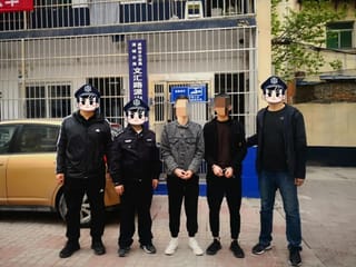 浙江2家纸箱厂被立案调查，公安机关已抓捕相关涉案人员8名