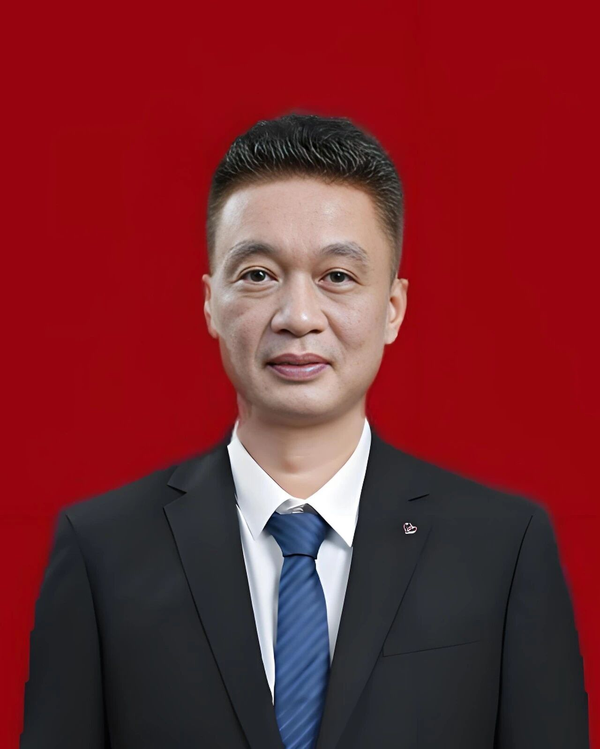 前三季狂揽13.05亿！福建惠安又杀出“纸袋大王”：印尼建厂、北美布局，从零到亚洲第一，他的逆袭凭什么震动行业？